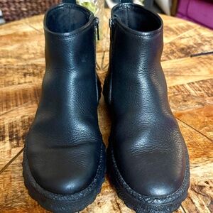 Camper Ground Michelin Women's Boots in Black leather Size 38 EU Size 7.5 US